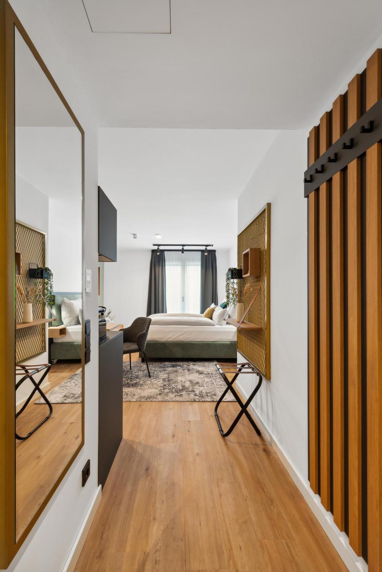 Nena Aparthotel Munich